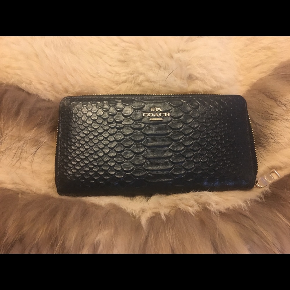 Coach Accordion Zip Wallet
